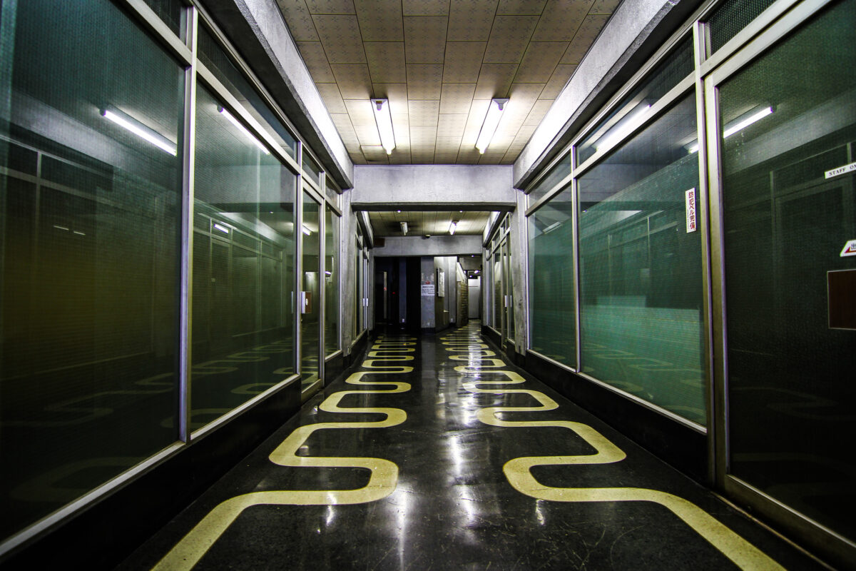 Shinjuku Sky Building - Entrance