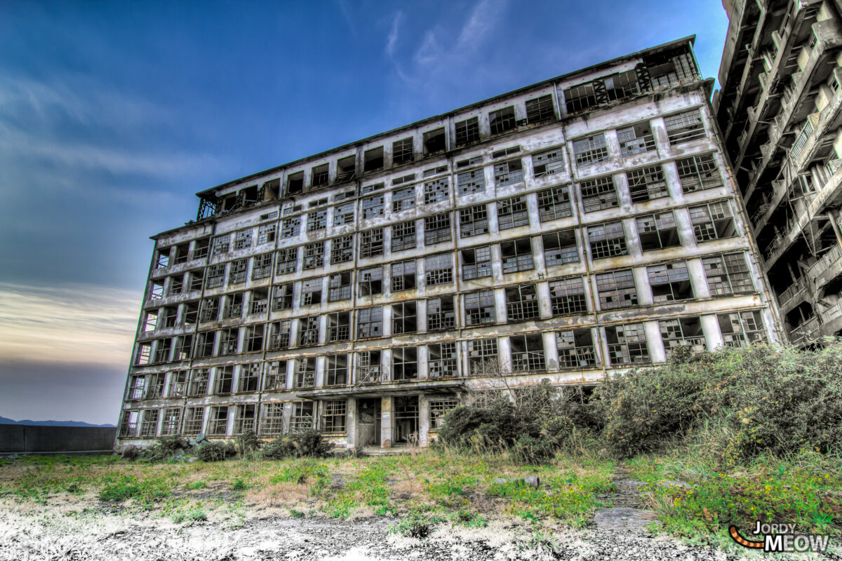 Gunkanjima - School II