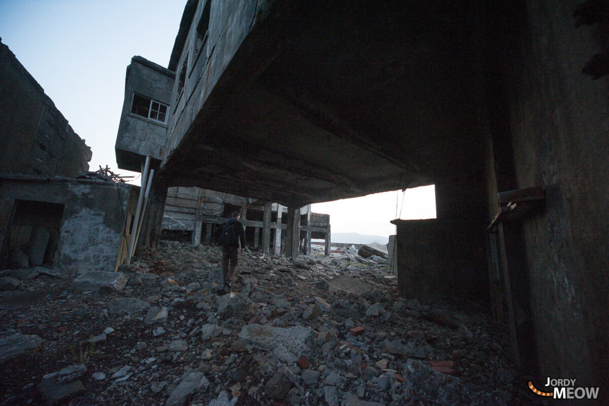 abandoned, gunkanjima, haikyo, japan, japanese, kyushu, nagasaki, ruin, urban exploration, urbex