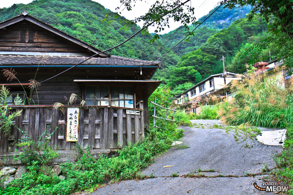 Abandoned Hospitals - Nichitsu Ghost Town