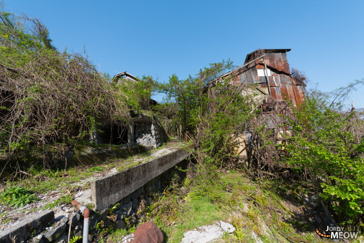 Towards the Buildings of Shiraishi