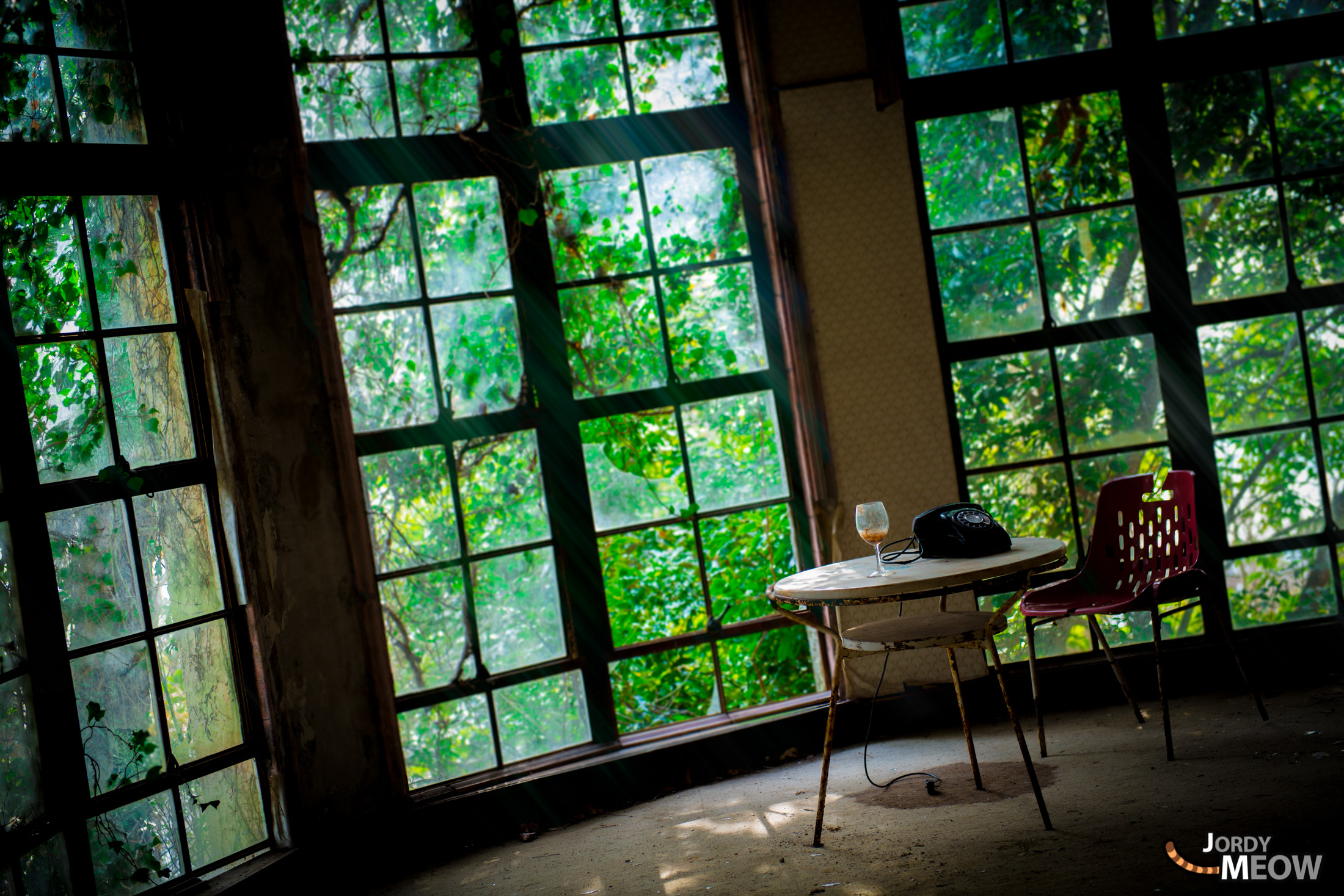 Discover the eerie beauty of the abandoned Maya Hotel in Kobe, Japan.