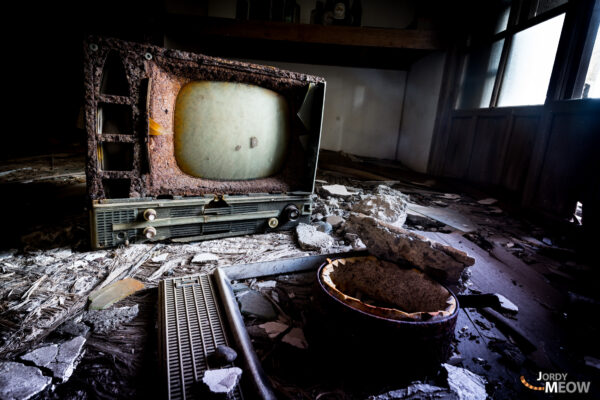 Gunkanjima Island: Decayed TV and Bowl - Haunting Urban Exploration Beauty