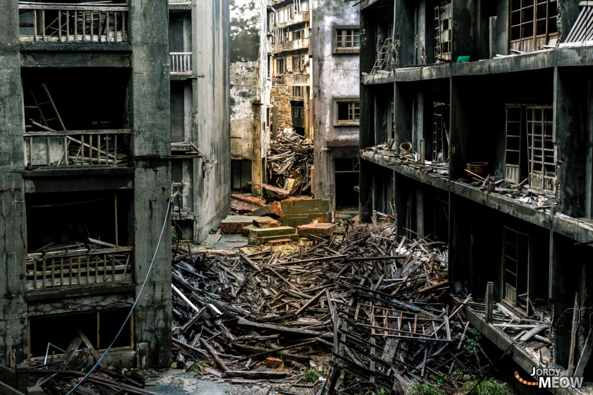 Light in Hashima Streets