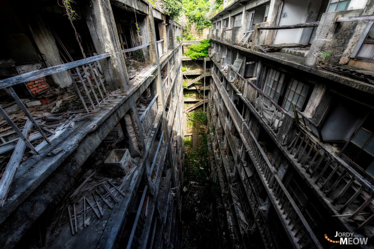 Rainy Hashima Apartments