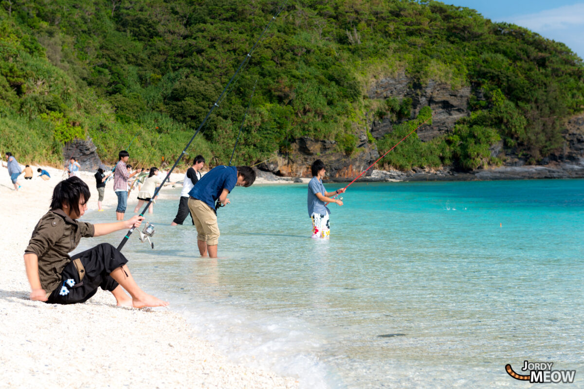 Furuzamami Beach Fishing