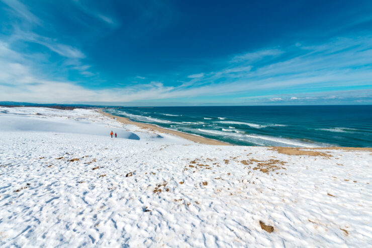 Discover the beauty of Tottori Sand Dunes, Japans breathtaking natural wonder.