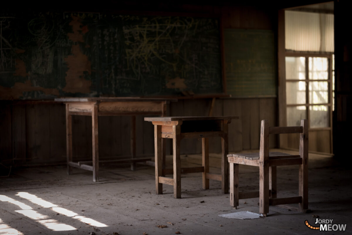 abandoned, asia, haikyo, japan, japanese, ruin, school, urban exploration, urbex