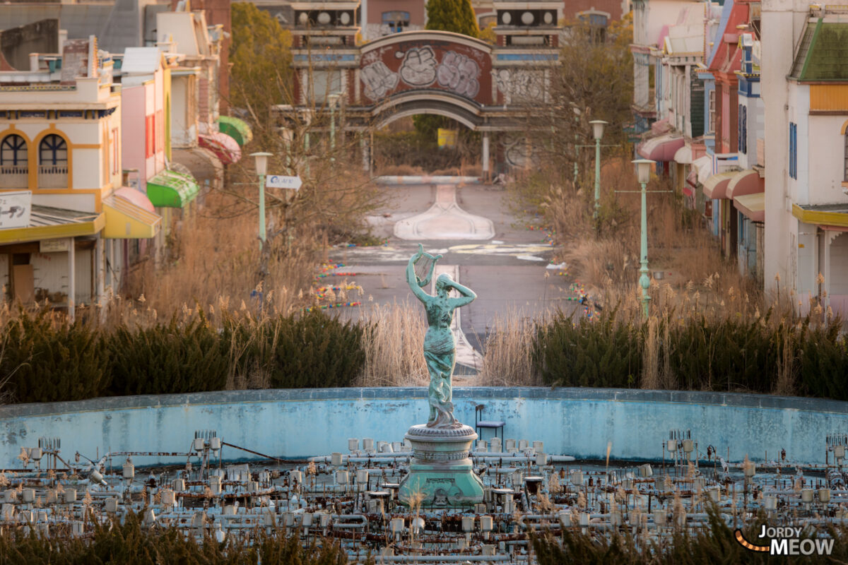 abandoned, amusement-park, asia, attraction-park, haikyo, japan, japanese, kansai, nara, ruin, theme-park, urban exploration, urbex