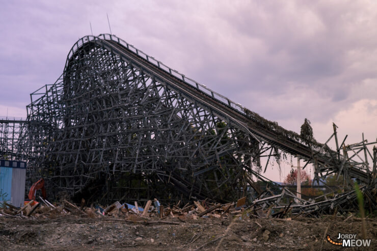 Abandoned Nara Dreamland: Haunting reminder of past glory in Japan.