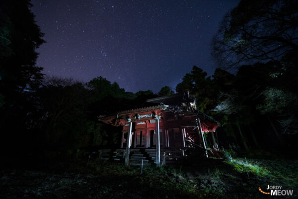 Experience the haunting beauty of Abandoned Zenko-ji Temple, a lost heritage in Japan.