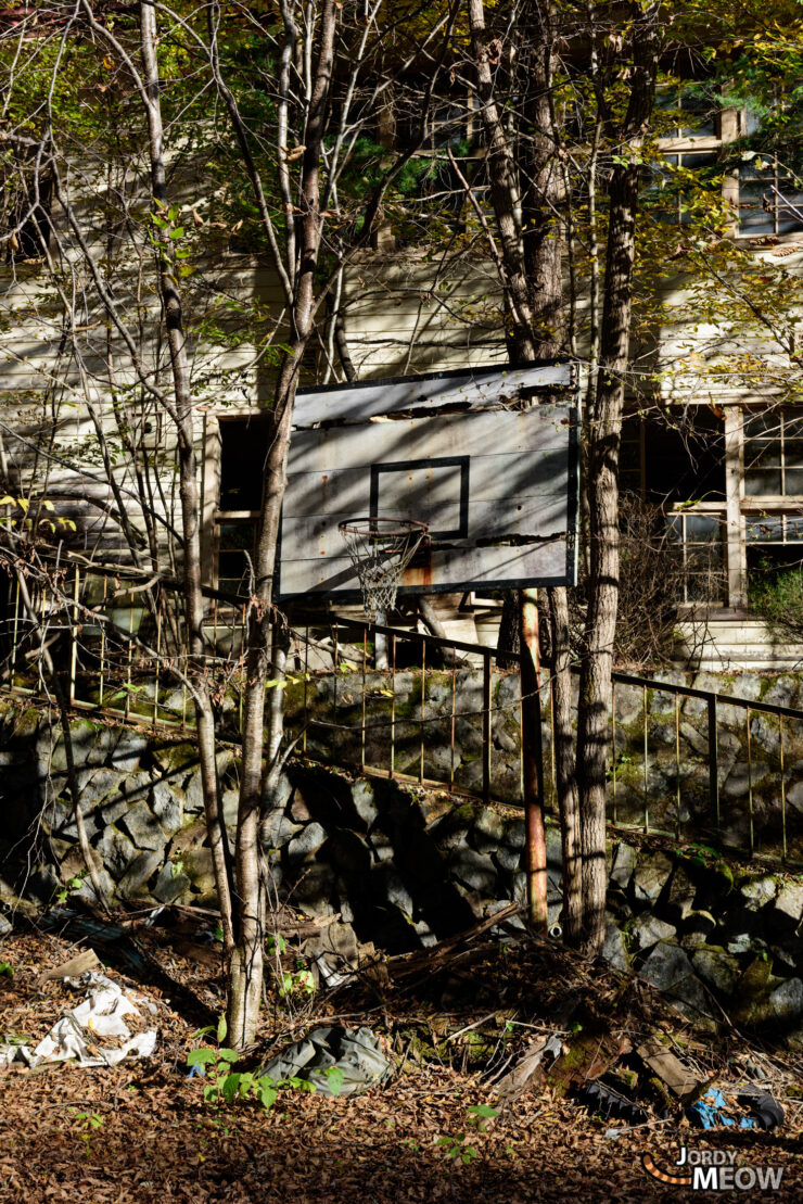 Discover haunting beauty of forgotten Nichitsu Mine: abandoned industrial decay in Chichibu, Japan.