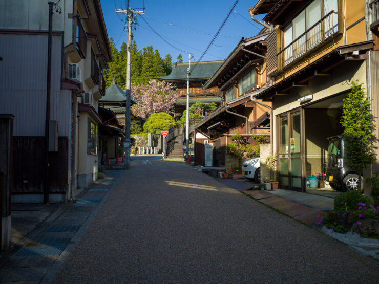 Traditional Japanese neighborhood walkway in Kyoto