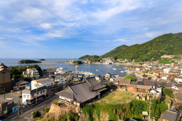 Tomonoura: Picturesque Japanese Coastal Town Harbor