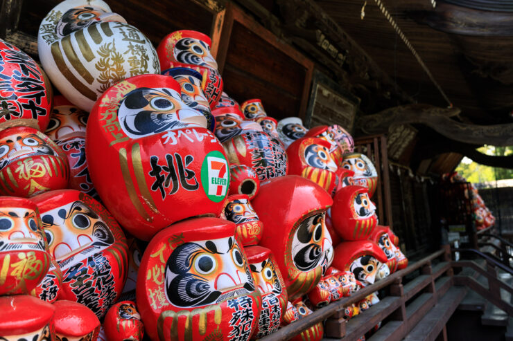 Traditional Japanese Daruma dolls at Shōrinzan Temple