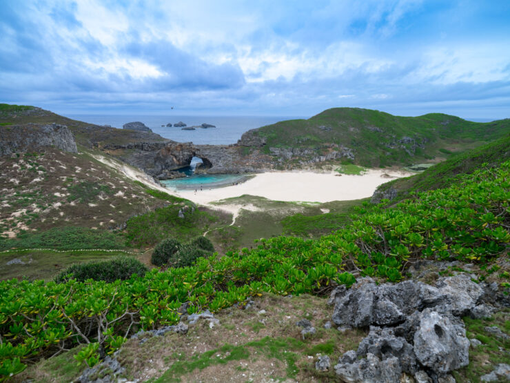 Tranquil Untamed Coastal Paradise, Minamijima