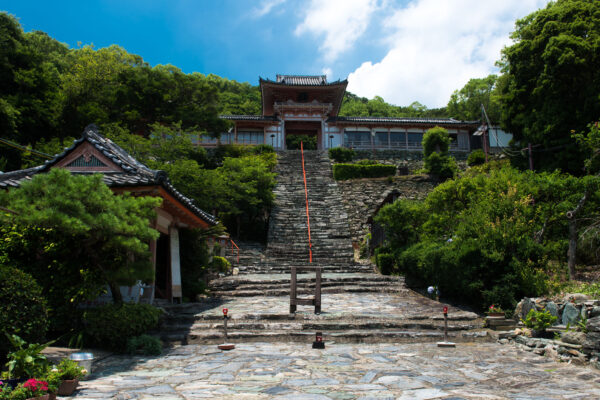 Wakaura Tenmangu Shrine