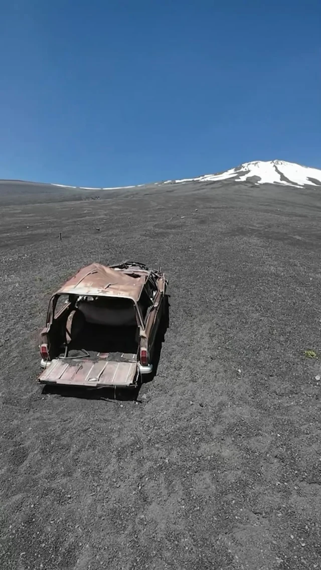 La bagnole qui rêvait de se faire le Mont Fuji ! 🗻🚗

Shooté par @jordymeow 
Monté par @cameraman_tokyo